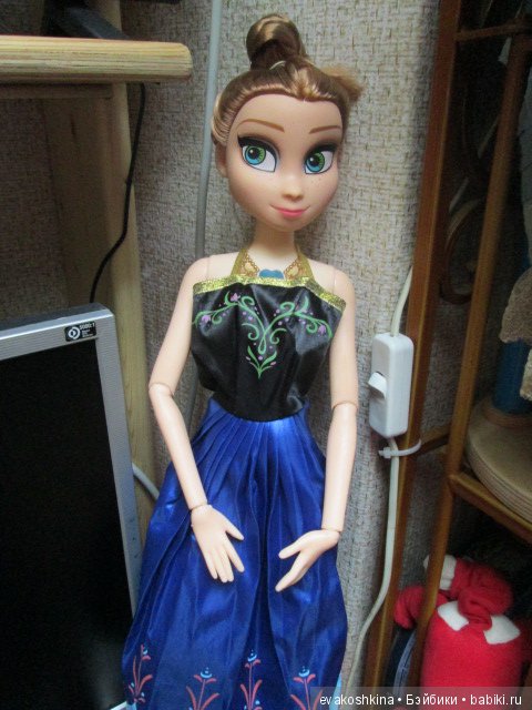 Как Анна из "Ледяного сердца" изменила стиль или ООАК куклы Disney Animators (фото 2)