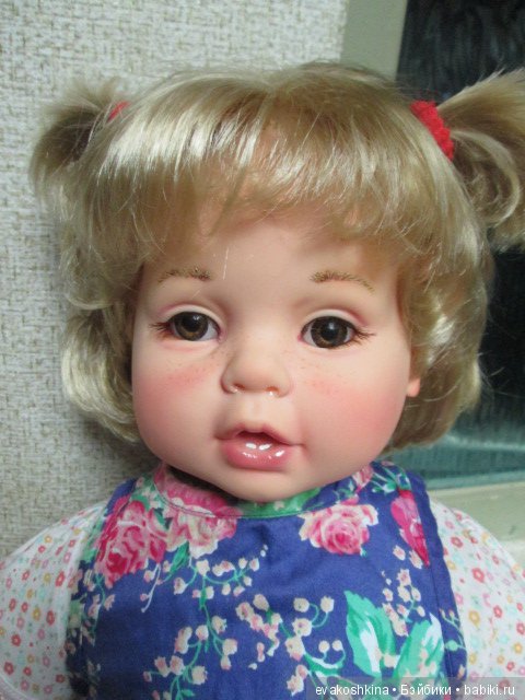 Анечка. Весна. Солнышко. Или новая моя переделка