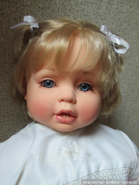 Девочка с голубыми глазами (ООАК Анечки от ф-ки "Весна")