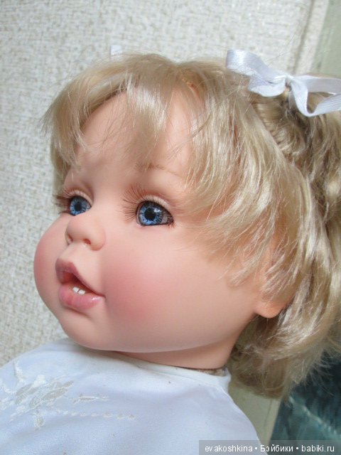 Девочка с голубыми глазами (ООАК Анечки от ф-ки "Весна")