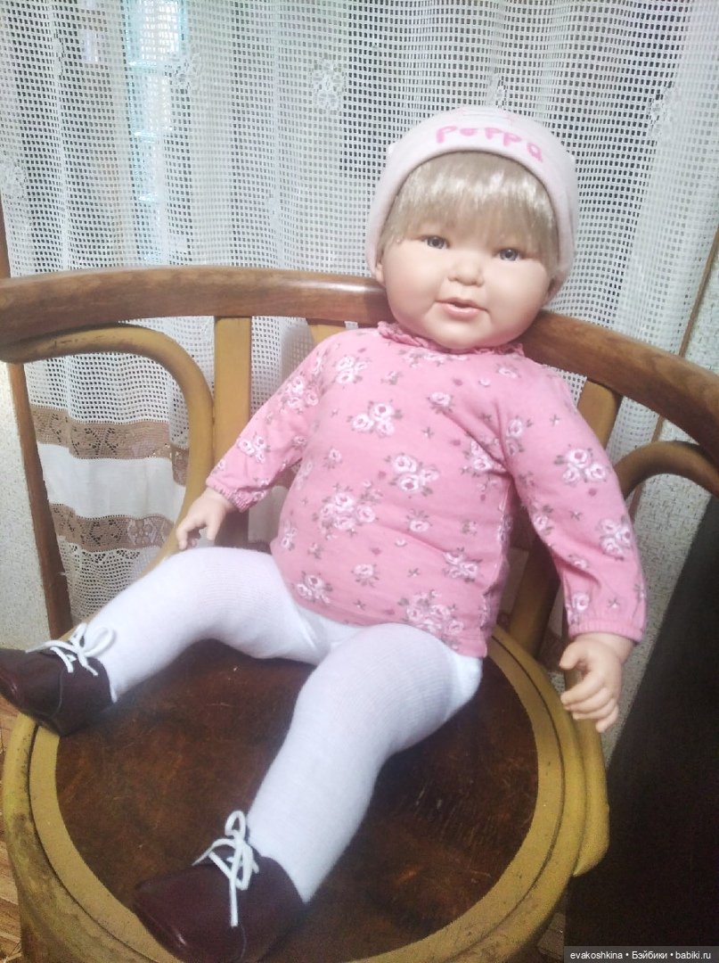 Новинка от Nines d'Onil — Куклы Nines d'Onil (Нинес): Миа (Mia) (фото 7)