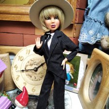 Шарнирная кукла Лив от Spin master,блондинка Шарнирная кукла Лив от Spin master,блондинка