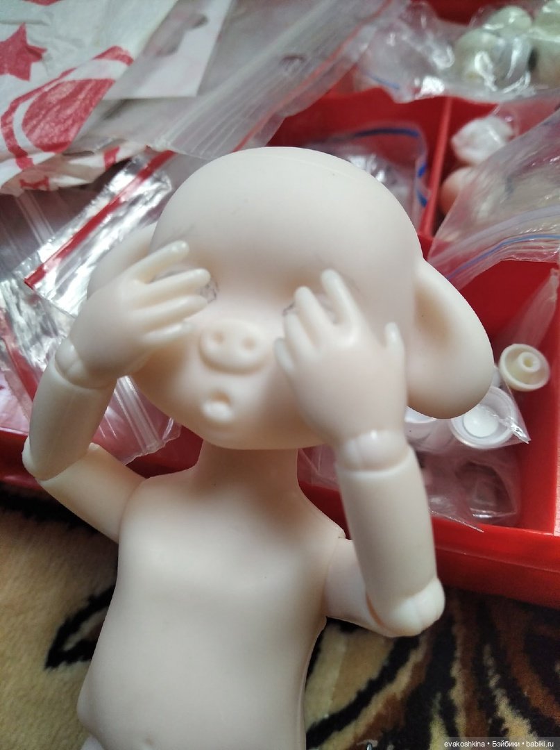 История о том, как Свинка захотела стать принцессой. ООАК игровой шарнирной куколки (фото 2)