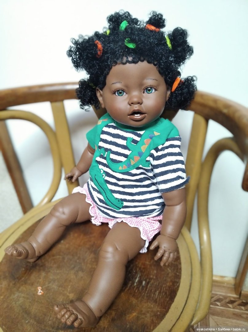 Маленькая Колдунья - новый образ куклы Кармен Гонзалез