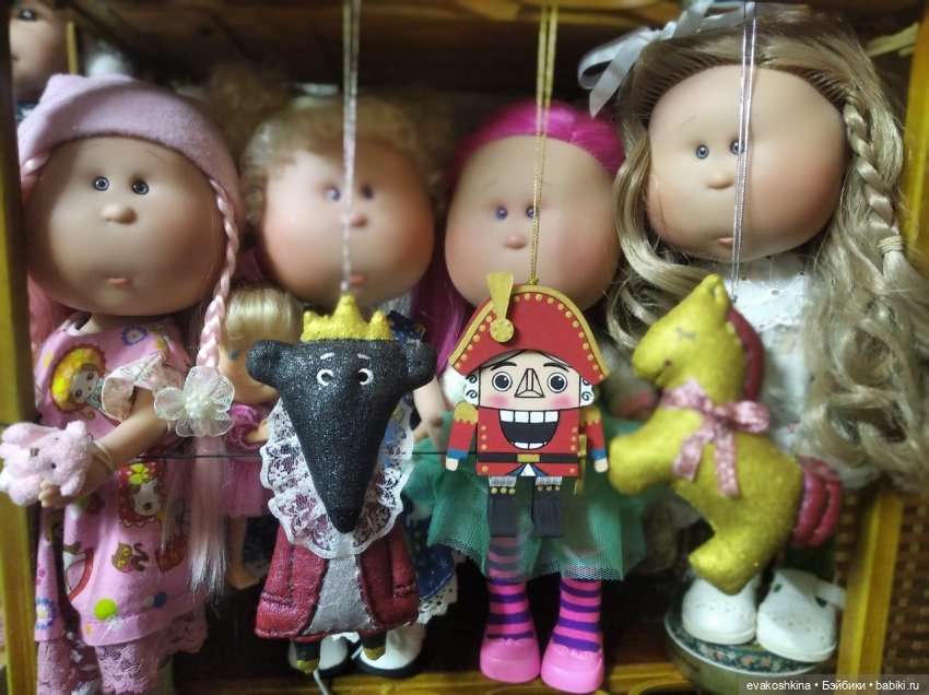 С наступившим Рождеством! Тринадцатая Мия, с Щелкунчиком (фото 8)