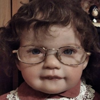 С Новым годом! И моя новая переделка куклы.