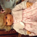 Пришла показать своего пупса реборн и спросить совета