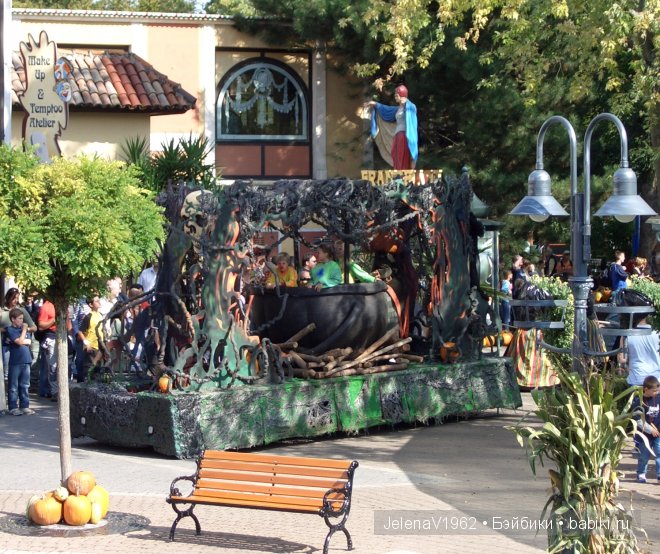 Happy Halloween ! Игровые куклы от Simba. Evi