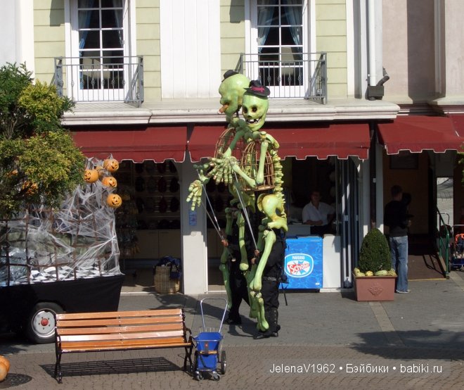 Happy Halloween ! Игровые куклы от Simba. Evi