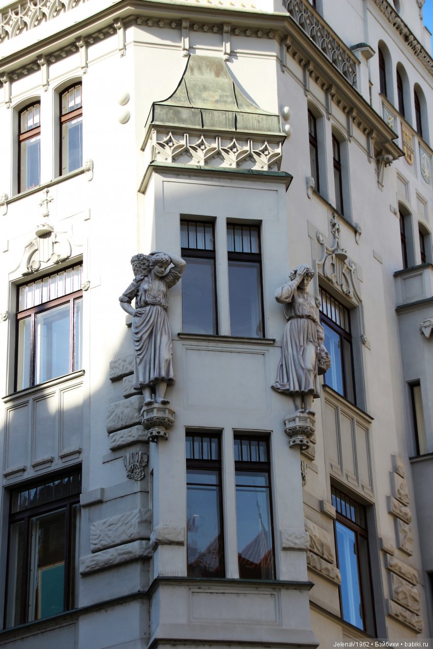 Весенняя Прага счастливыми глазами Вихтелей. Коллекционные куклы Rosemarie Müller, Schildkröt