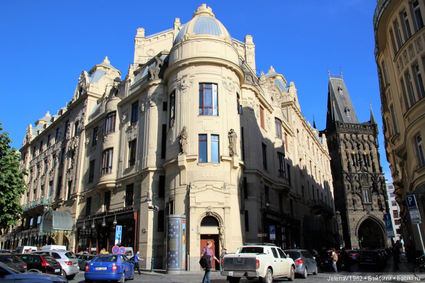 Весенняя Прага счастливыми глазами Вихтелей. Коллекционные куклы Rosemarie Müller, Schildkröt