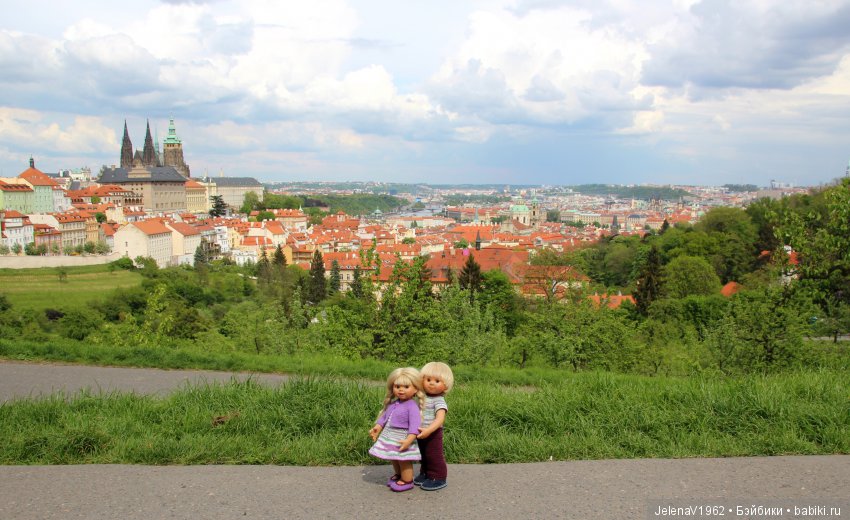 Весенняя Прага счастливыми глазами Вихтелей. Коллекционные куклы Rosemarie Müller, Schildkröt