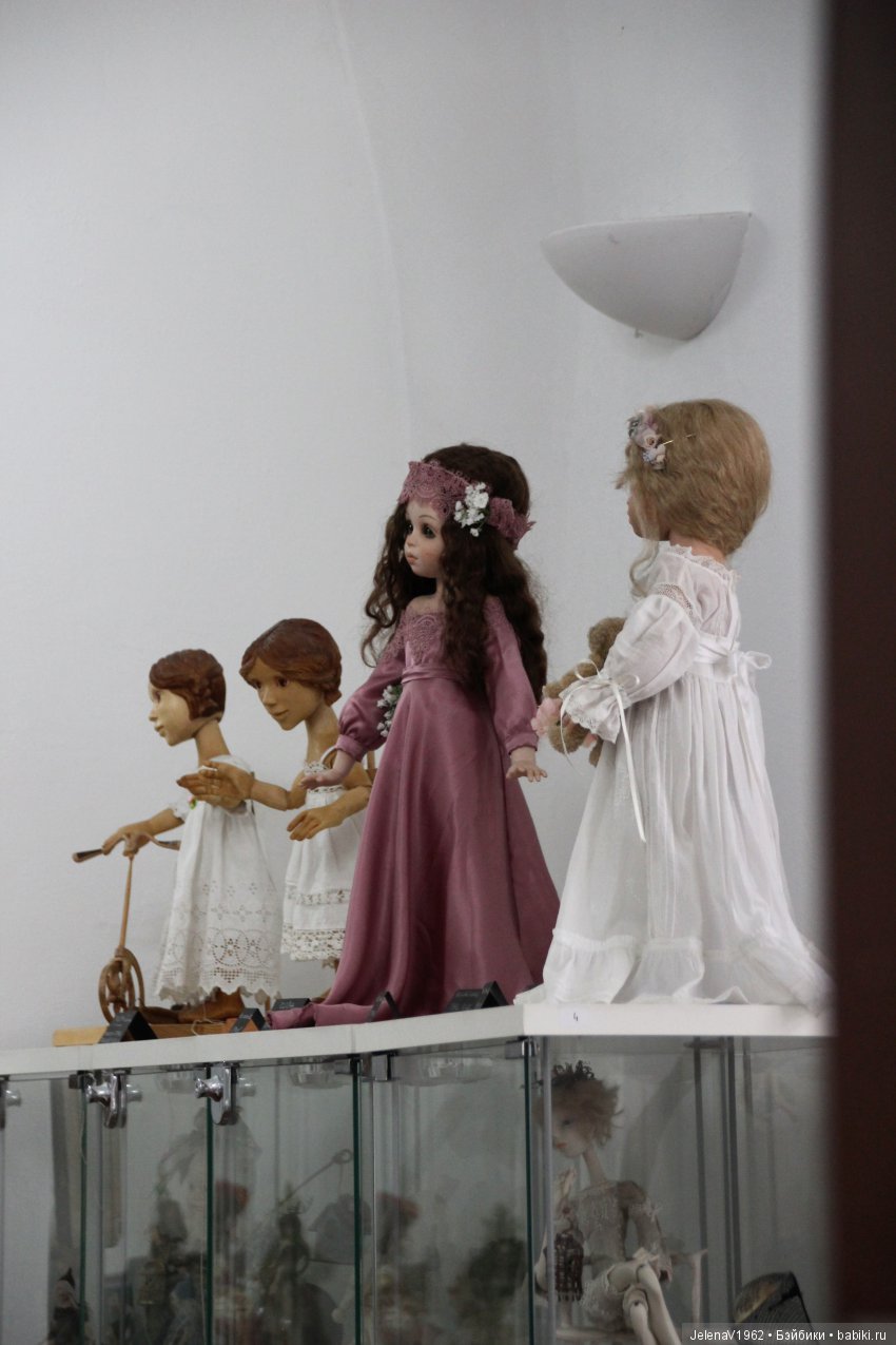 Весенняя Прага счастливыми глазами Вихтелей. Коллекционные куклы Rosemarie Müller, Schildkröt