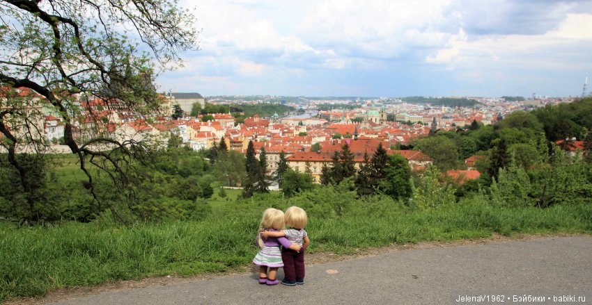 Весенняя Прага счастливыми глазами Вихтелей. Коллекционные куклы Rosemarie Müller, Schildkröt