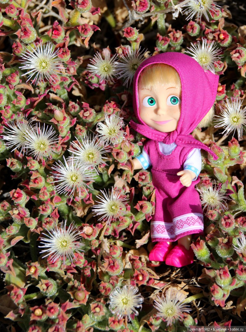 Вязаный диванчик для Маши. МК. Машкины сны