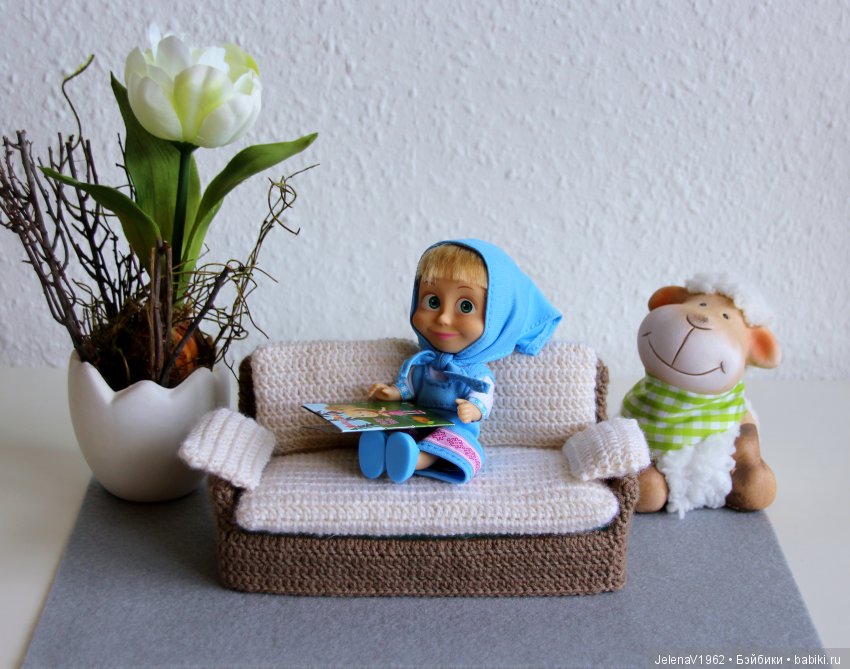 Вязаный диванчик для Маши. МК. Машкины сны