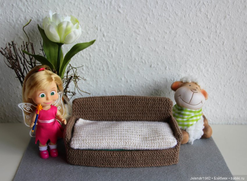 Вязаный диванчик для Маши. МК. Машкины сны