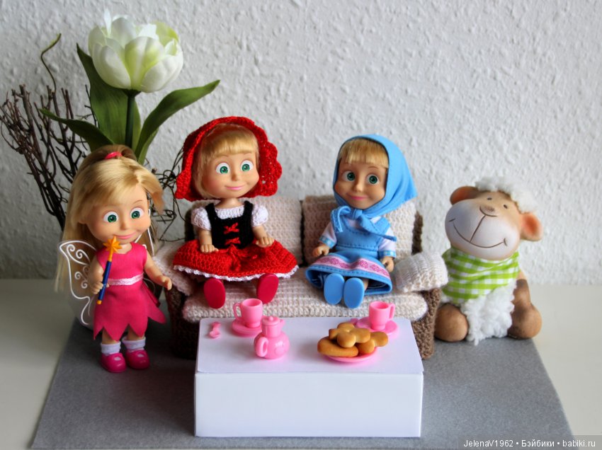 Вязаный диванчик для Маши. МК. Машкины сны