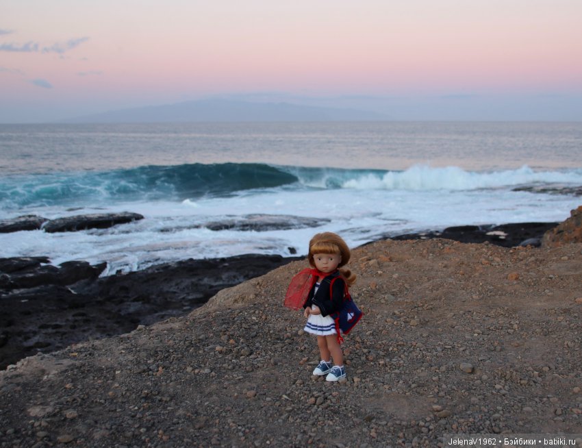 Чудо-остров, чудо-остров, жить на нём легко и просто !!! Игровые куклы Käthe Kruse. Одежда для кукол своими руками