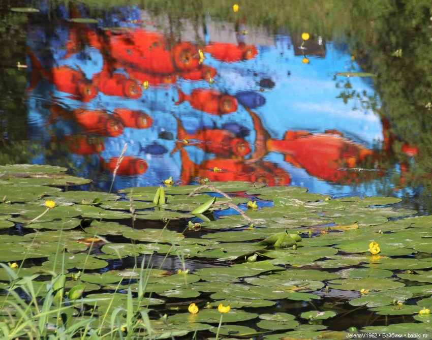 Лета много не бывает. И снова мини Королинки. Одежда своими руками