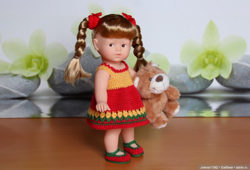 Лета много не бывает. И снова мини Королинки. Одежда своими руками