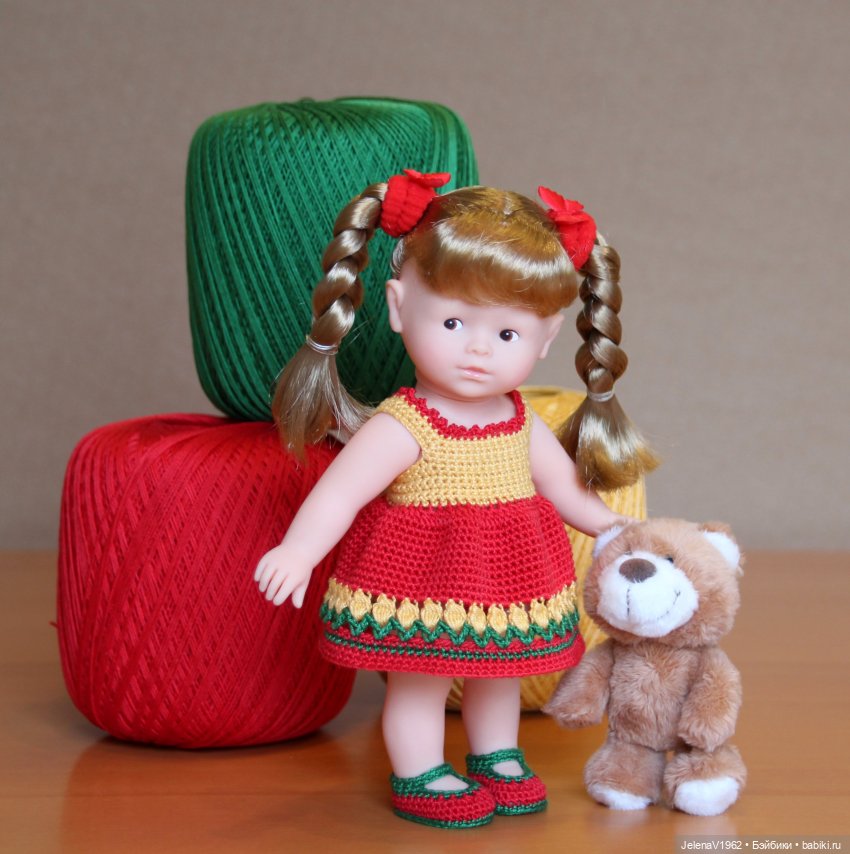 Лета много не бывает. И снова мини Королинки. Одежда своими руками