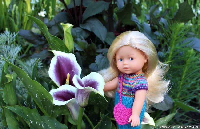 Лета много не бывает. И снова мини Королинки. Одежда своими руками