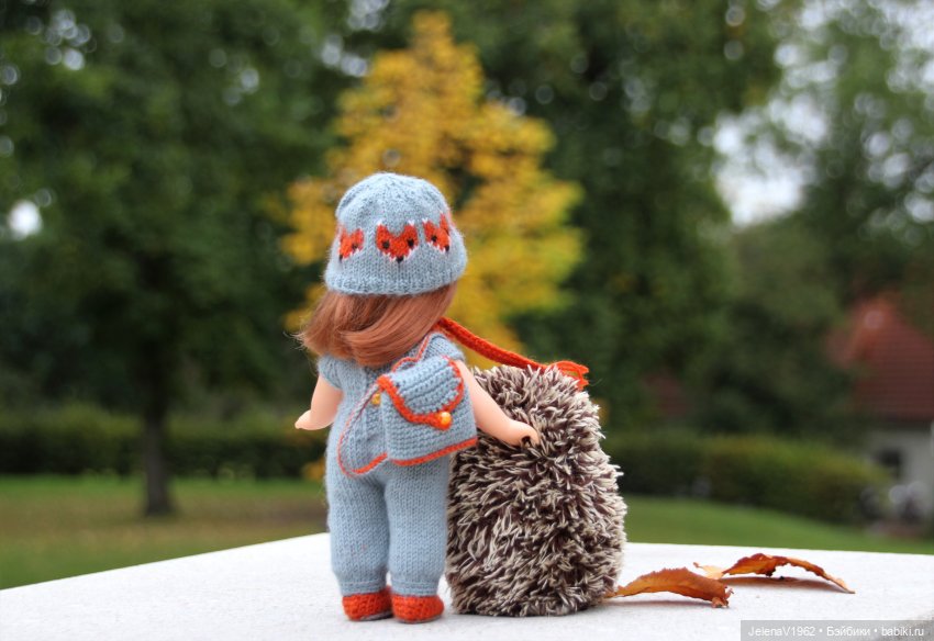 Осень с мини Королинкой. Одежда своими руками