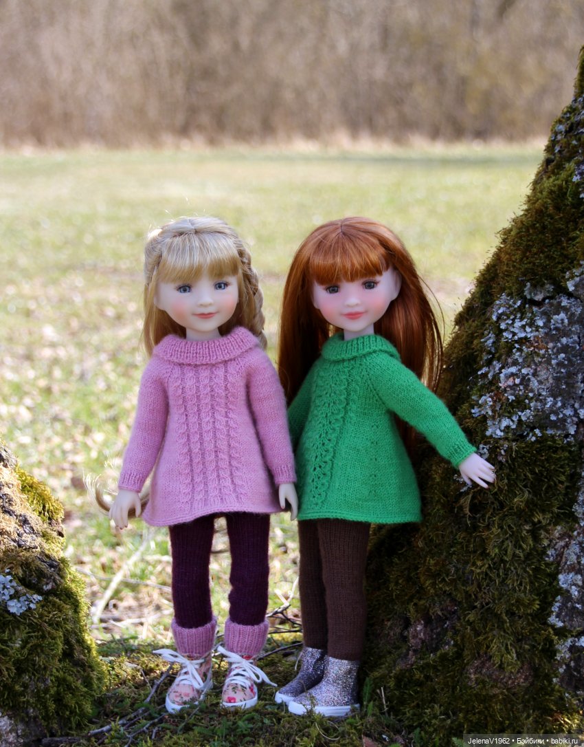 Весна, цветы и любимые куклы, что ещё для счастья надо