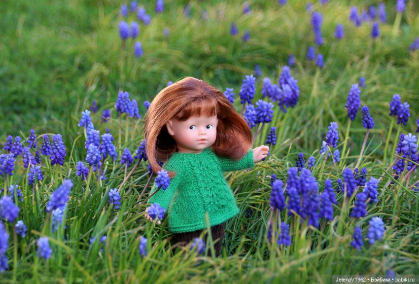 Весна, цветы и любимые куклы, что ещё для счастья надо