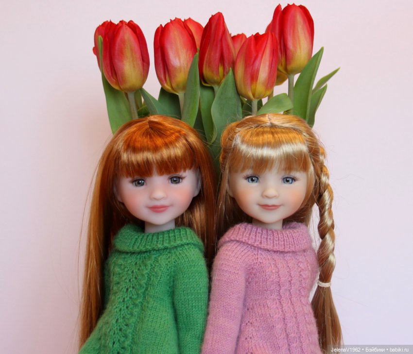 Весна, цветы и любимые куклы, что ещё для счастья надо