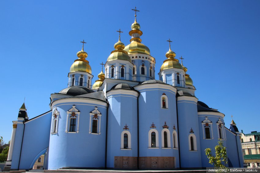 Маленькая дверь в большой мир. Киев - столица Украины любопытными глазами Вихтелей