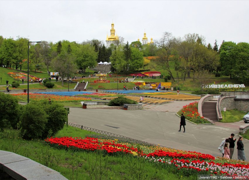Маленькая дверь в большой мир. Киев - столица Украины любопытными глазами Вихтелей