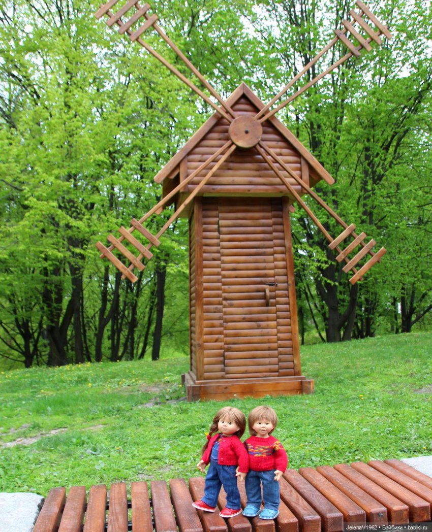 Маленькая дверь в большой мир. Киев - столица Украины любопытными глазами Вихтелей