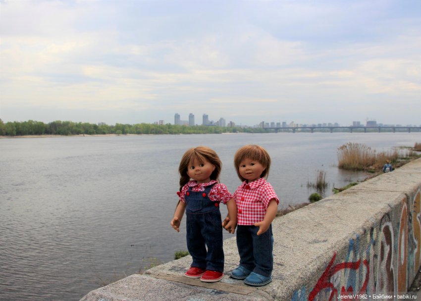 Маленькая дверь в большой мир. Киев - столица Украины любопытными глазами Вихтелей