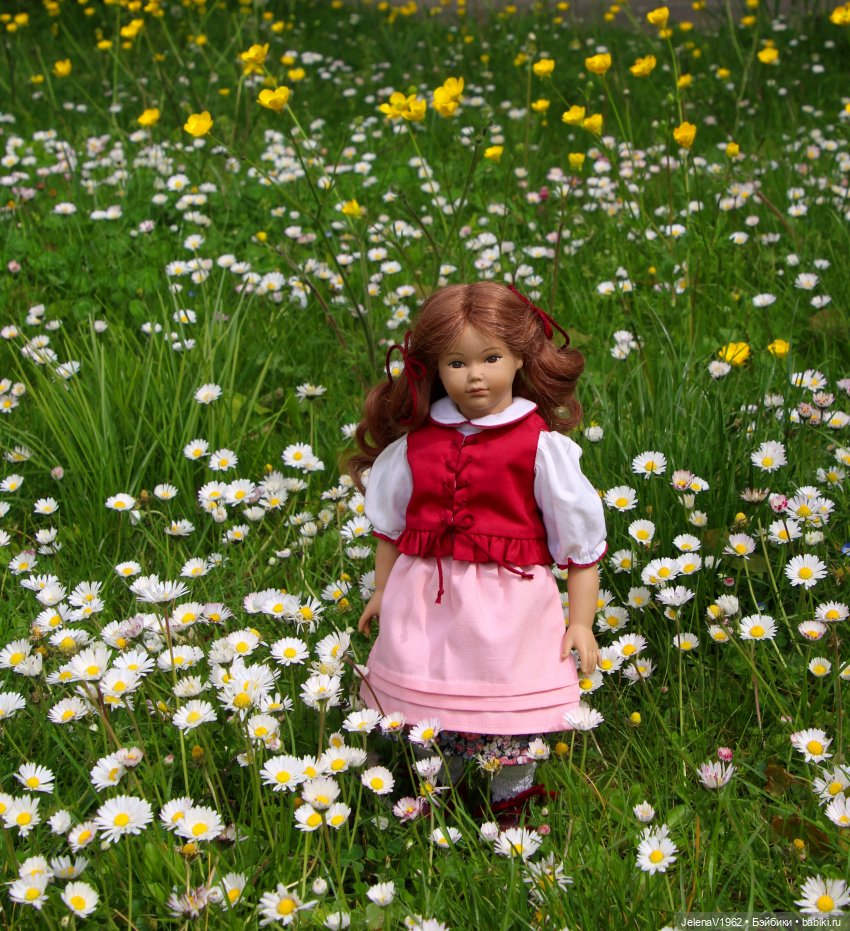 Куклы Хайди Отт и птицы в нашем городе