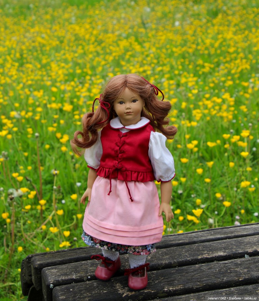 Куклы Хайди Отт и птицы в нашем городе