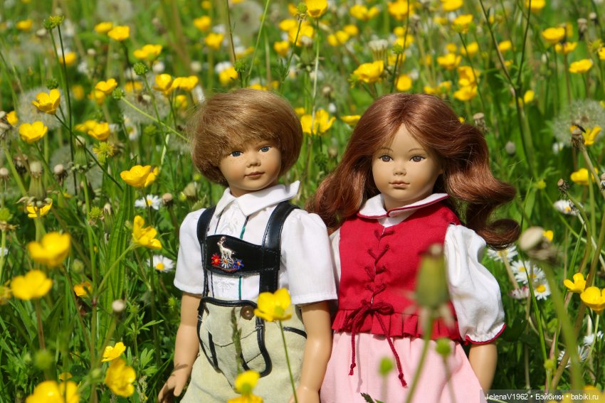 Куклы Хайди Отт и птицы в нашем городе