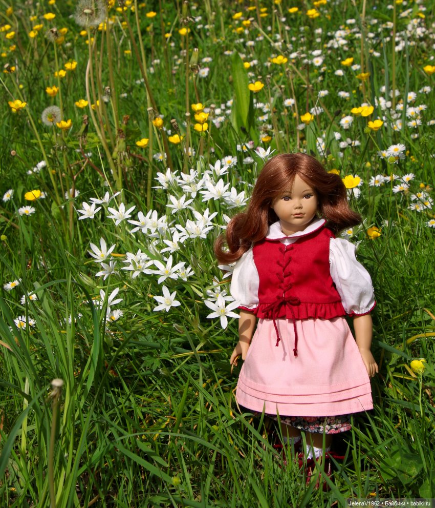 Куклы Хайди Отт и птицы в нашем городе