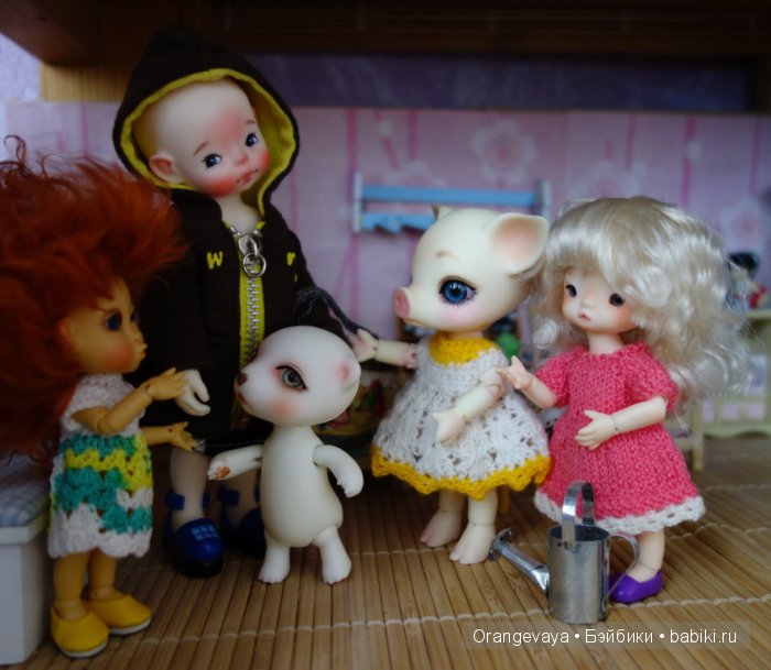 Kiki от Dollfactory, Фиона Uga Uga Tribe от Peakswoods, медвежонок от Sseiren, Imda Wandoo от Soom, Heavenly Kids, автор Chesca