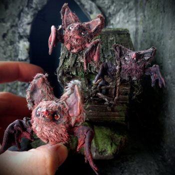 Летучая мышь с детьми