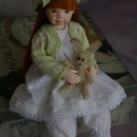 Шарнирная кукла из коллекции "Малыши" серия "Крошка на ладошке" 16 см