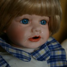 Помогите опознать малышку.