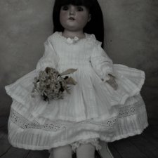 История одной куклы или как малышка ждала меня 100 лет