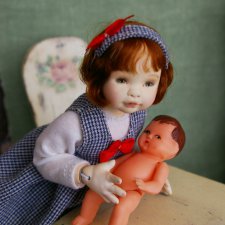 Игрушки маленькой Миры