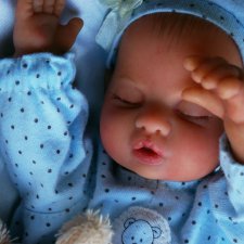 Новая жизнь забытой куклы