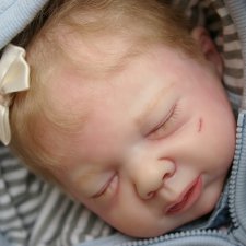 Родилась новая малышка. Из молда Робин