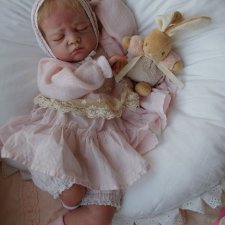 Малышка Ева в новом наряде. И фото со съемок передачи