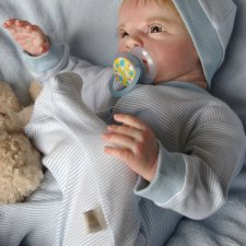 Realborn Clyde Awake