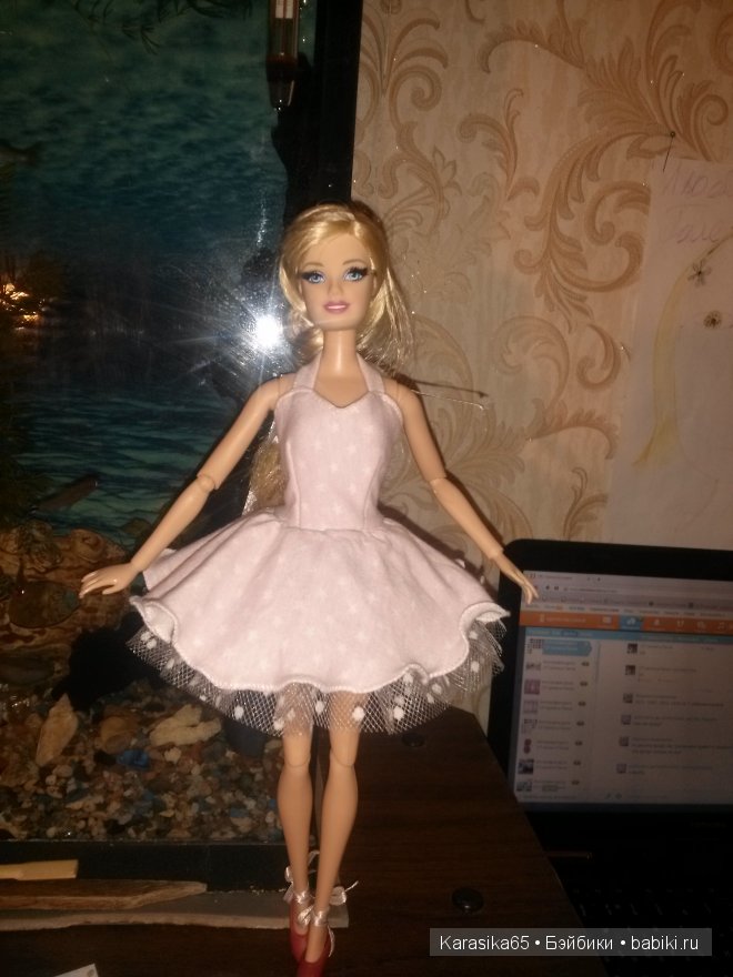 Одеваю всех кукол сама — Одежда и обувь для кукол своими руками: фото (фото 5)